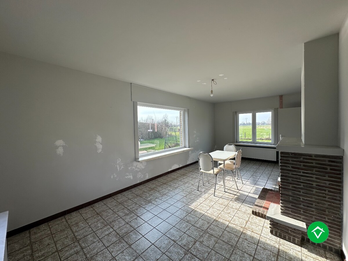 Alleenstaande woning met 2 slaapkamers te Ichtegem 