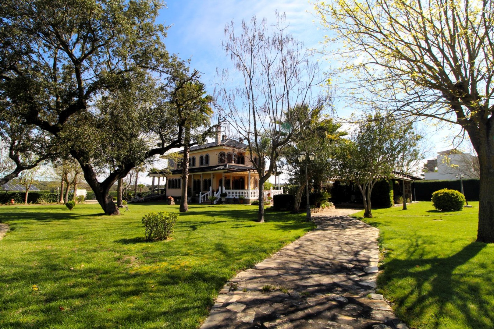 Villa te koop in Badajoz