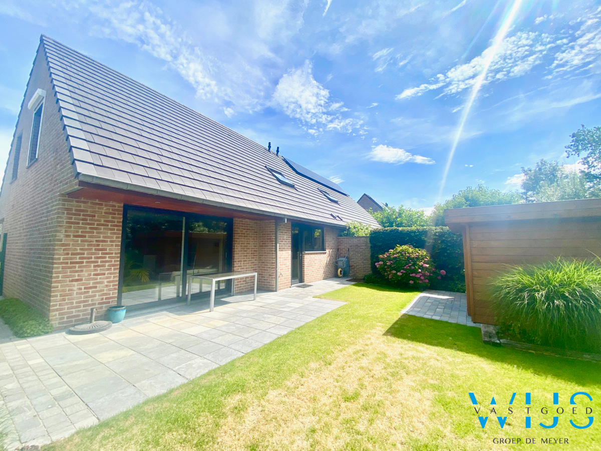 Tof woonhuis met tuin te Boekhoute ! 