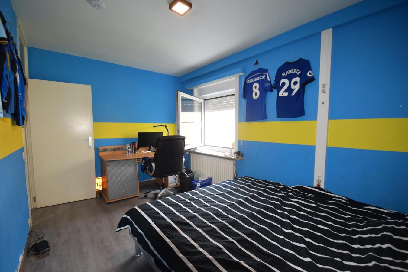 Bijzonder rustig doch goed bereikbare bungalow op 587 m² grond, gelegen tussen kleine en grote ring 