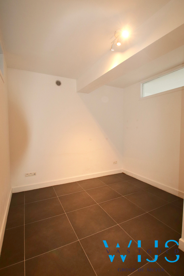 Zeer goed gelegen kantoorruimte te CENTRUM EVERGEM ! 