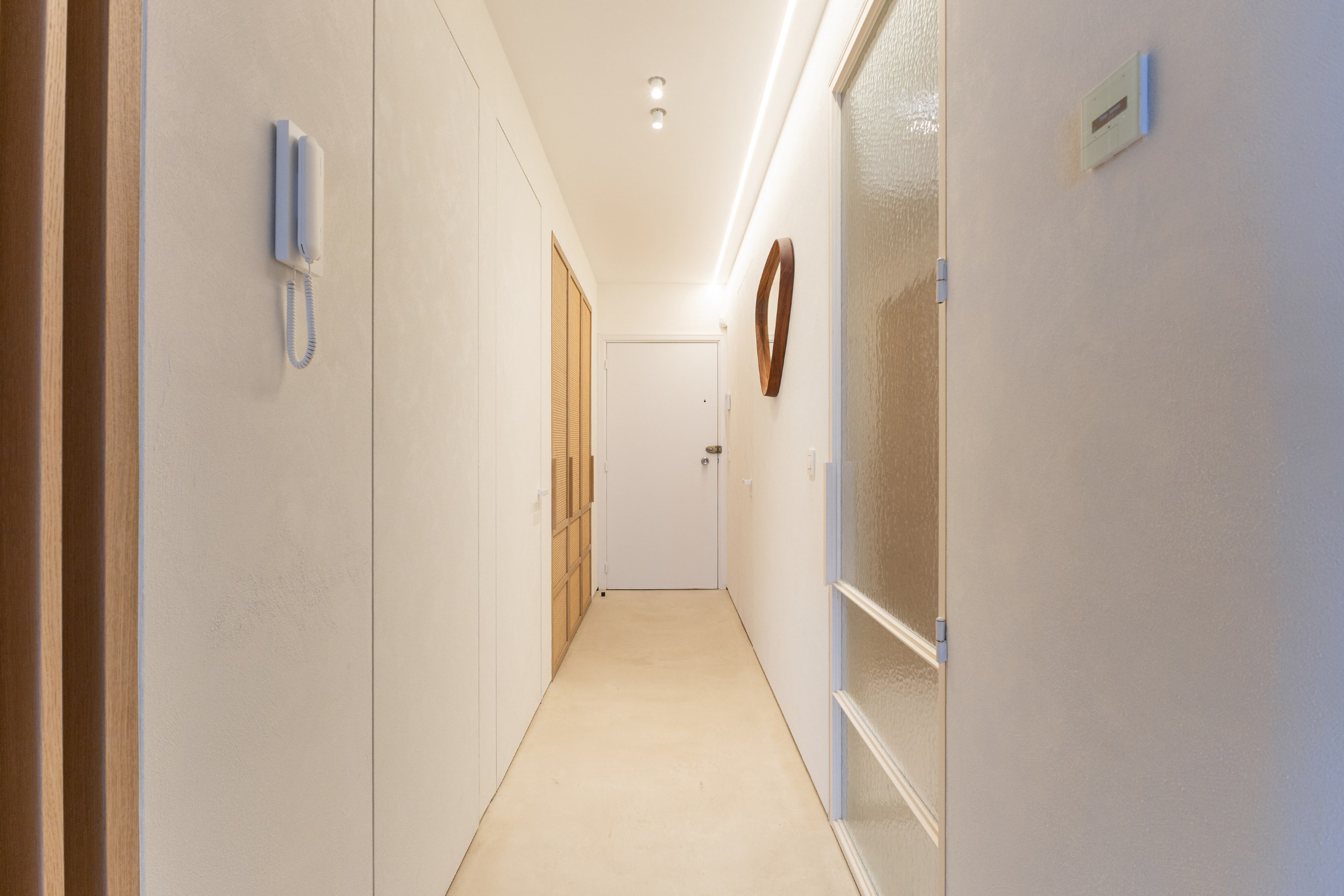 Charmant en instapklaar appartement te koop in Knokke op een toplocatie nabij de zeedijk, Kustlaan en Place m’as-tu vu. 