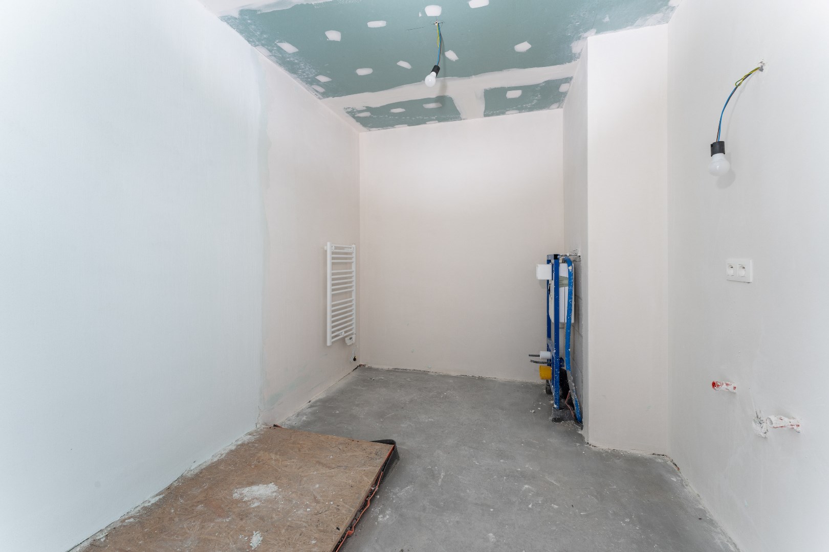 Prachtig lichtrijk en ruim (116 m²) nieuwbouw 2-slpk appartement met (zonne)terras(en), Kortemark 