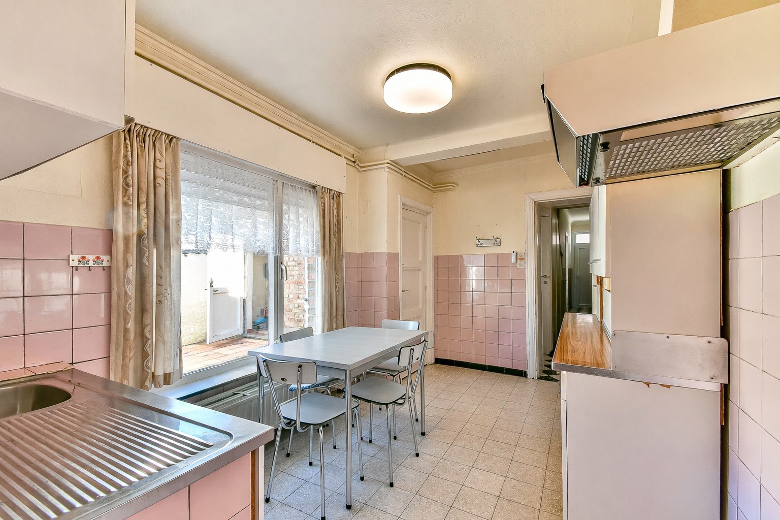 Te renoveren woning op rustige en centrale ligging 