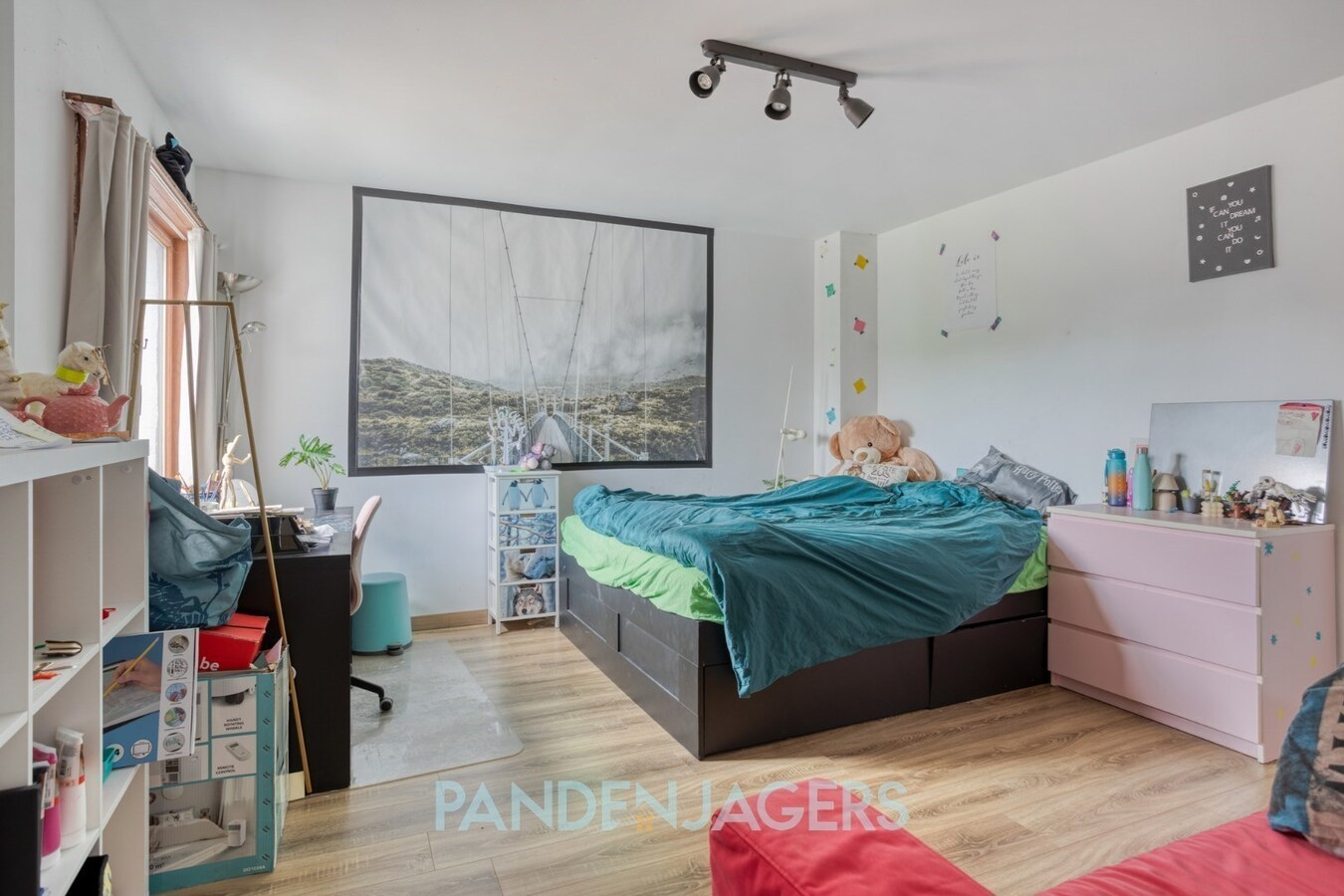 Ruime energiezuinige woning met 4 slpks te Duffel 