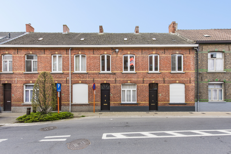 Zeer leuke arbeiderswoning met veel potentieel! 