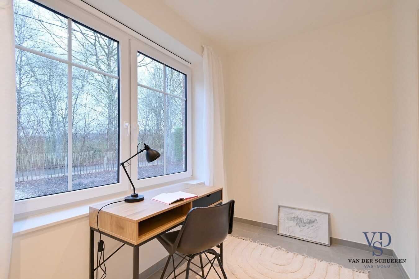 Uitzonderlijke BEN-woning nabij Tiegembos. 