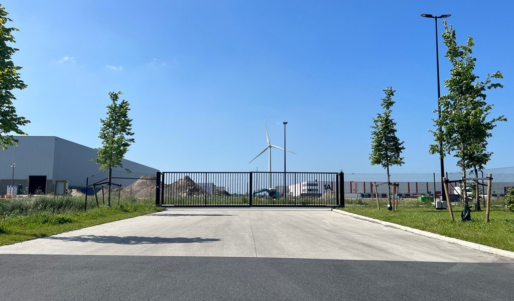 Opslagruimte te huur in industriezone Kluizendok te Evergem