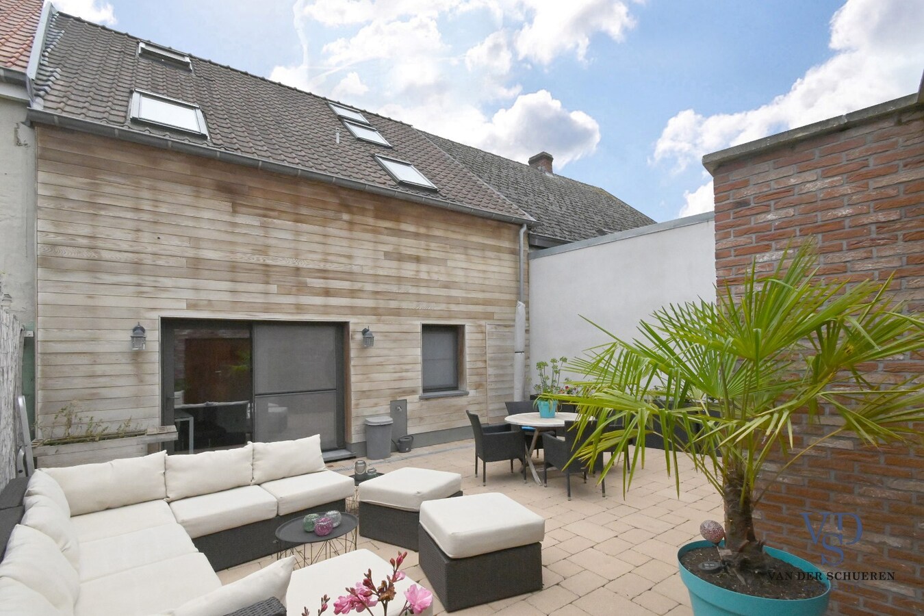 Charmante woning, centrum Gavere 
