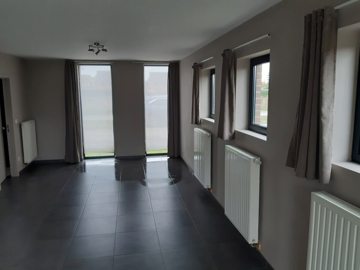 Tijdloze Half Open - rustig gelegen. 