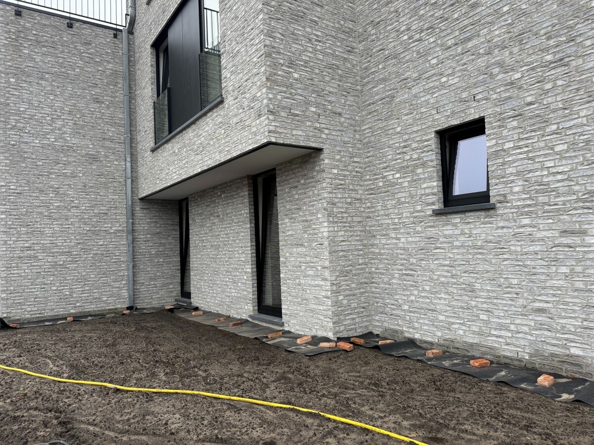 Benedenwoning verhuurd in Ravels