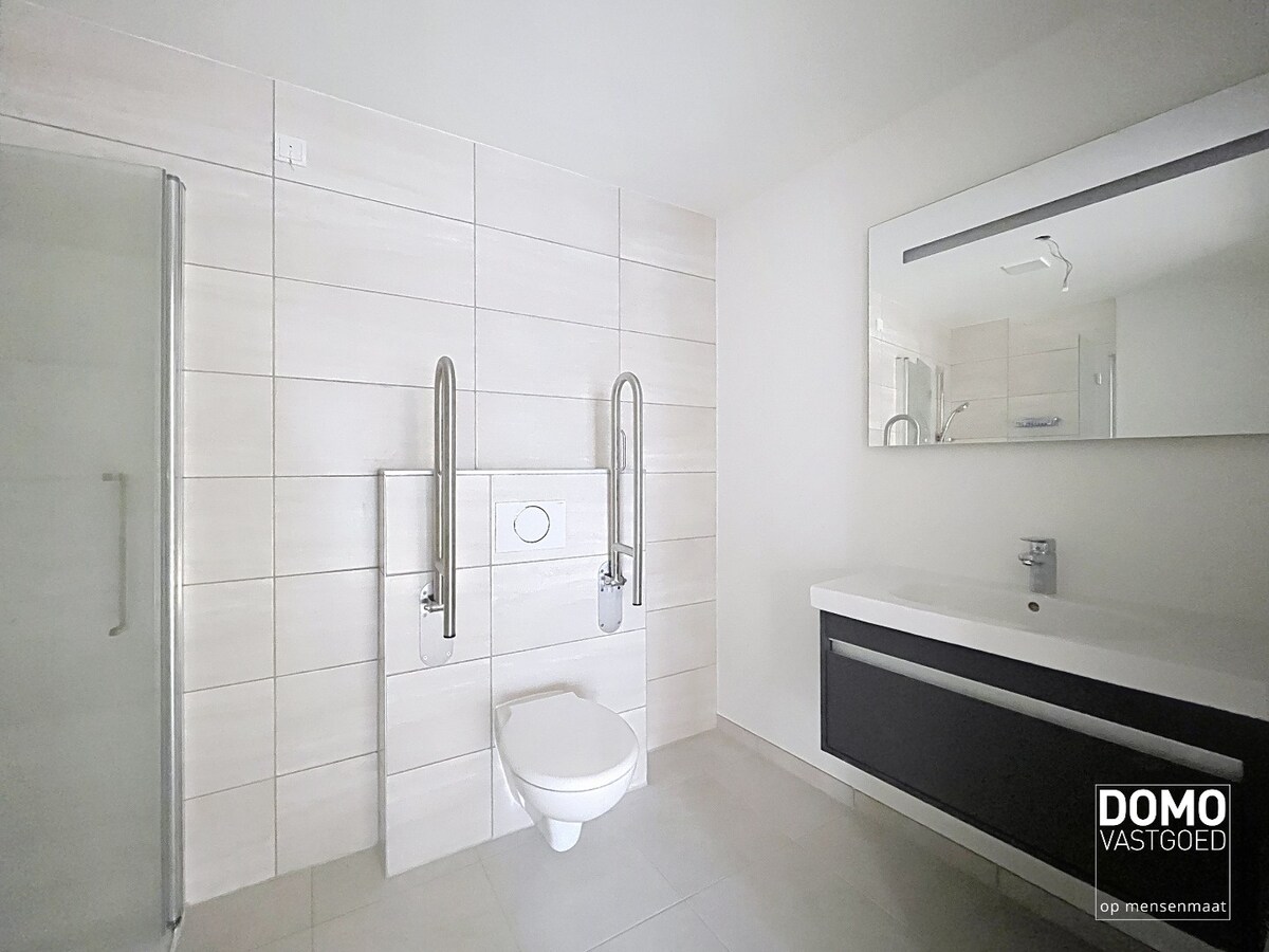 GOED GELEGEN SERVICEFLAT TE HUUR IN CENTRUM HASSELT 