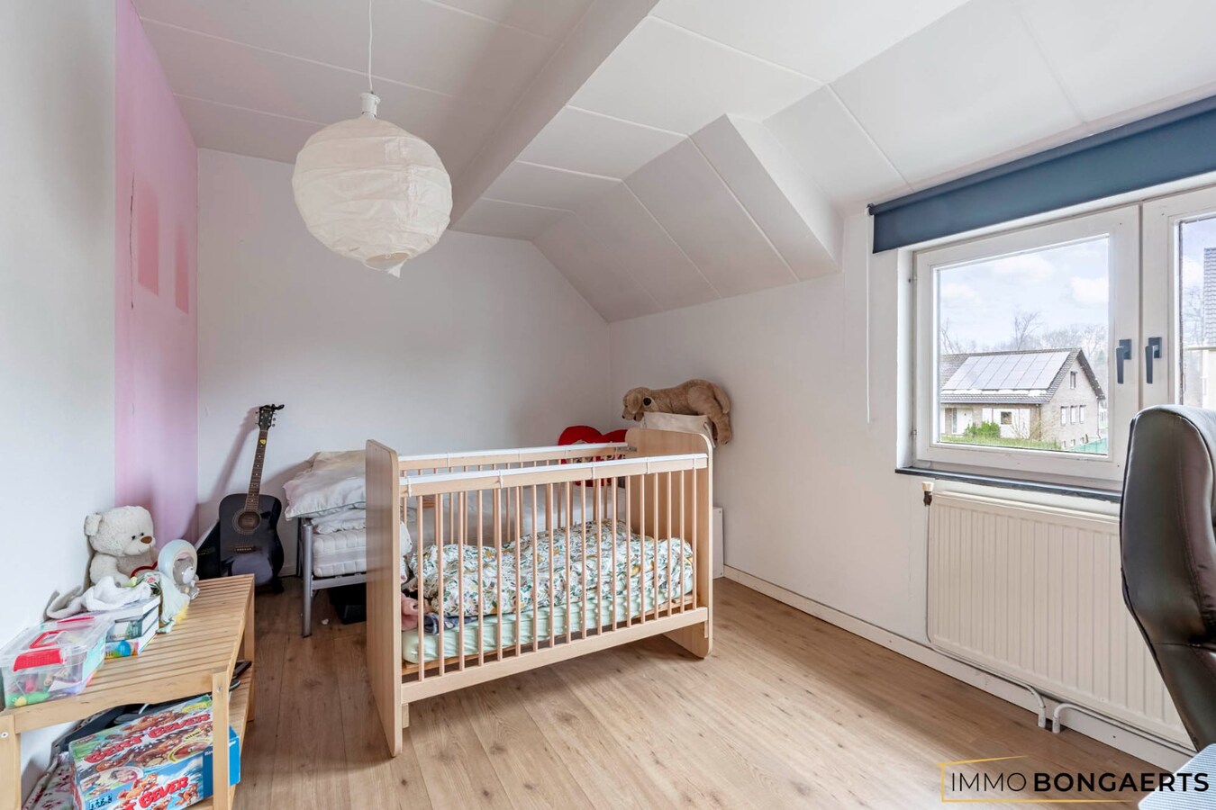 Instapklare woning met  garage en twee slaapkamers in Maasmechelen 