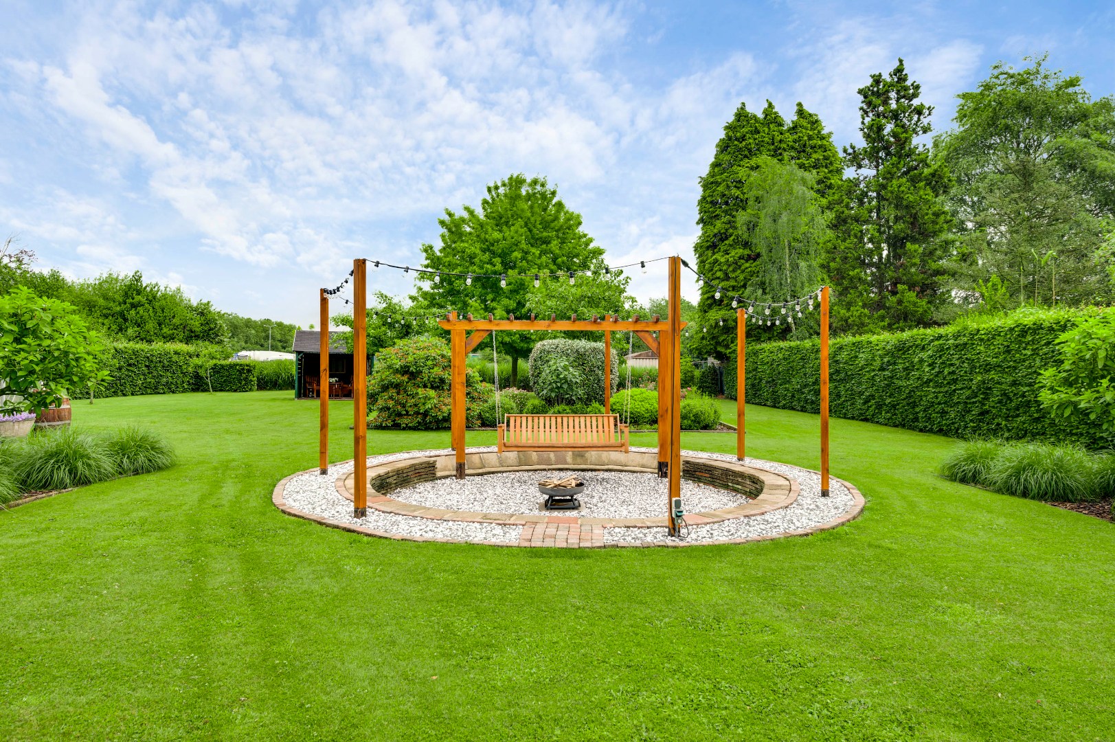 Woonboerderij te koop in Weert