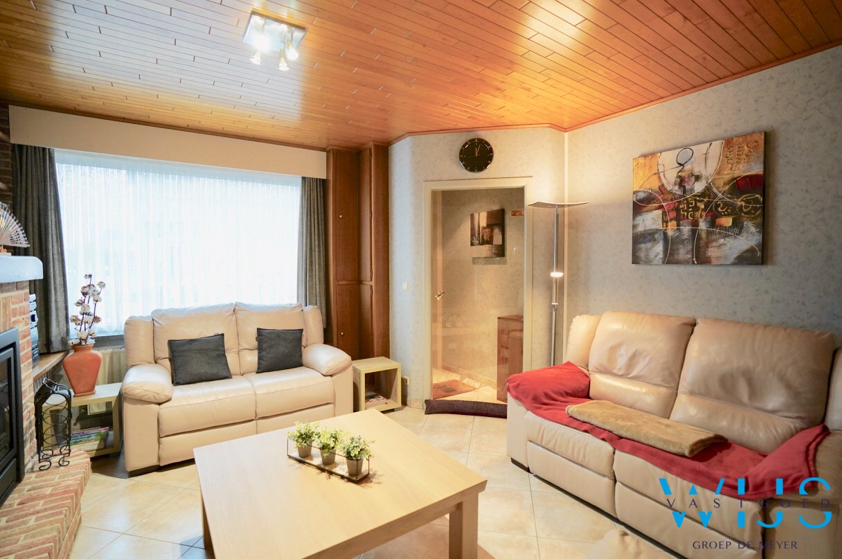 Gezinswoning met 4 slaapkamers &amp; garage te EVERGEM ! 