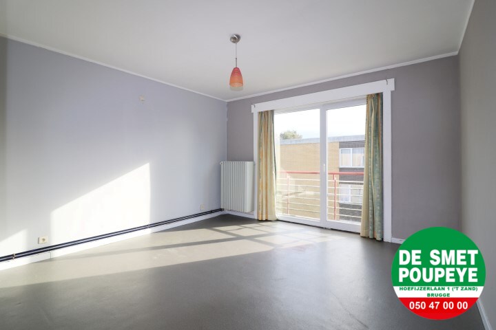 RUIM APPARTEMENT MET 3 SLAAPKAMERS 