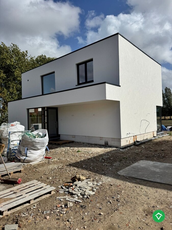 Rustig gelegen alleenstaande nieuwbouwwoning met 3 slaapkamers en prachtig zicht op de velden te Gistel 