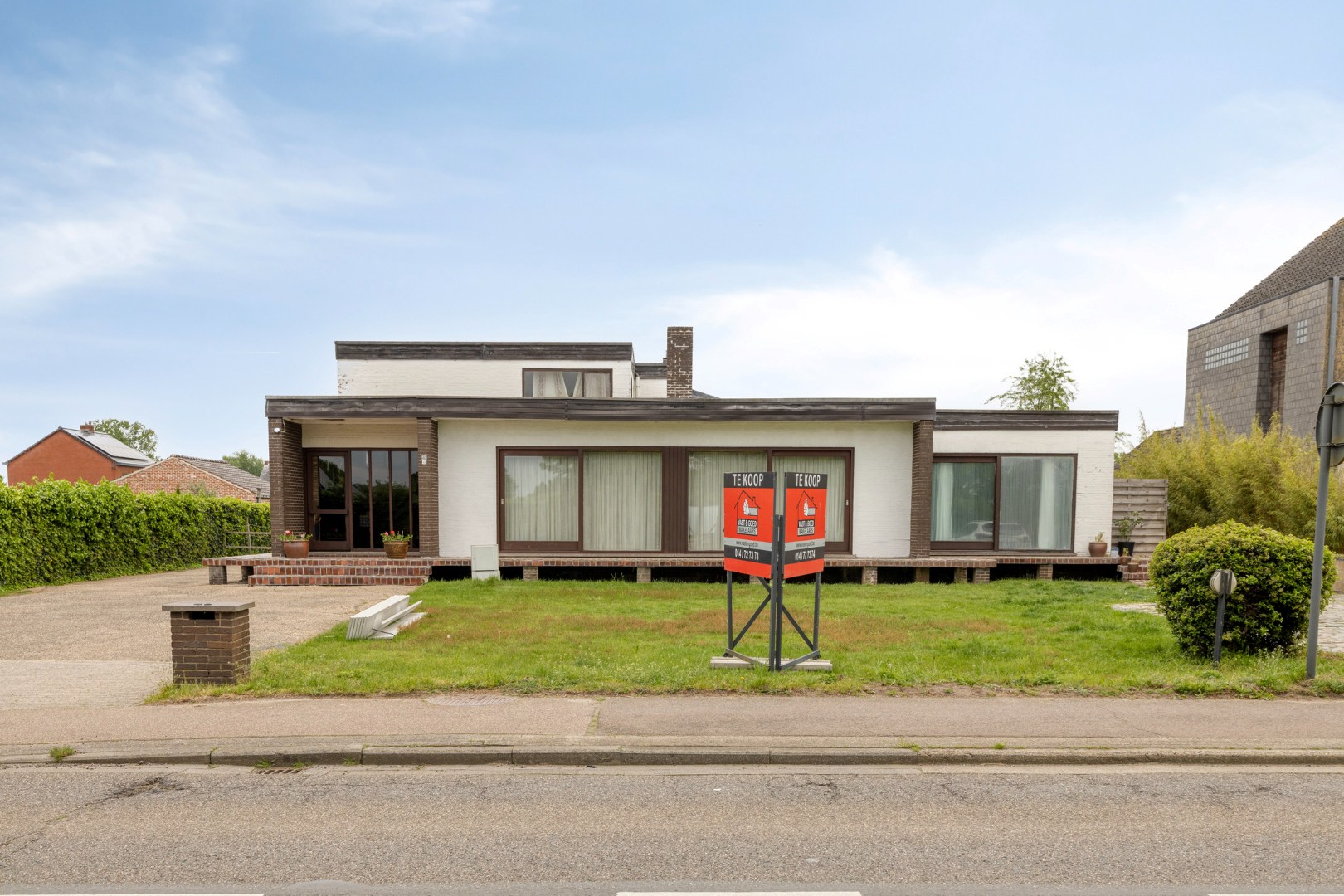 Ruime gezinswoning met 4 slpk. op een perceel van 3.206 m² in Geel 