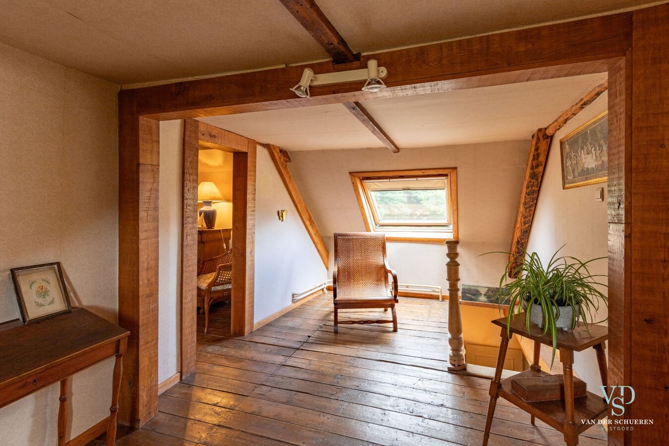 Charmante woning nabij centrum Gavere (op ca. 1255 m²) 