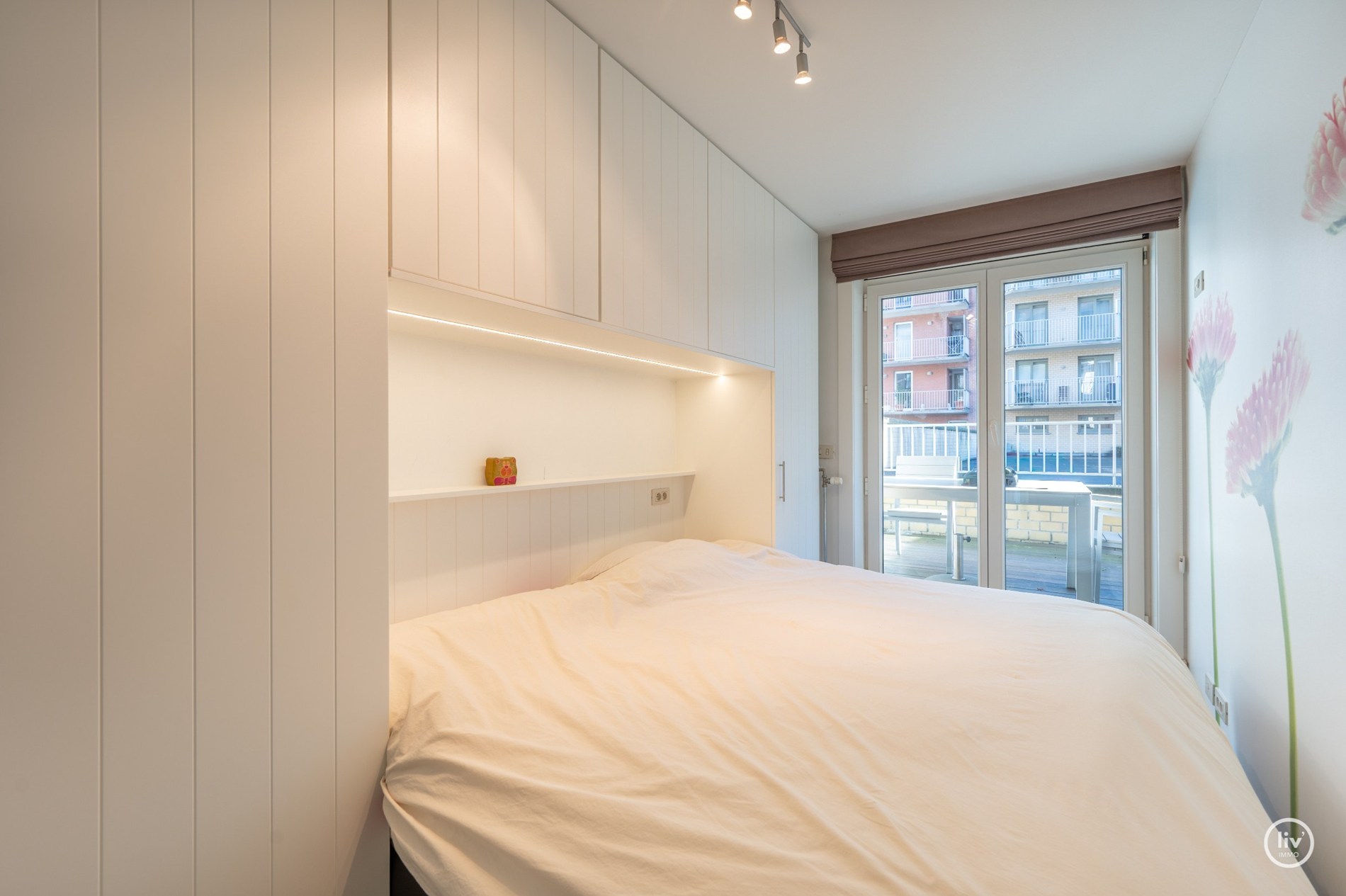 Mooi ruim en récent appartement centraal gelegen op de Leopoldlaan te Knokke. 