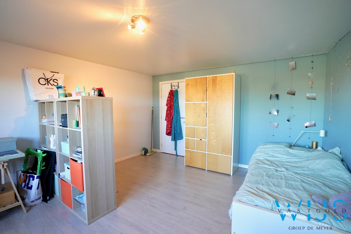 Instapklaar woonhuis met tuin te centrum WAARSCHOOT ! 