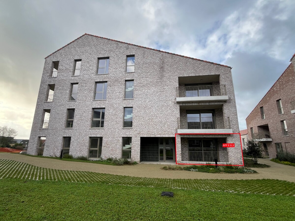 Praktisch 2-slpk-appartement te Gavere 