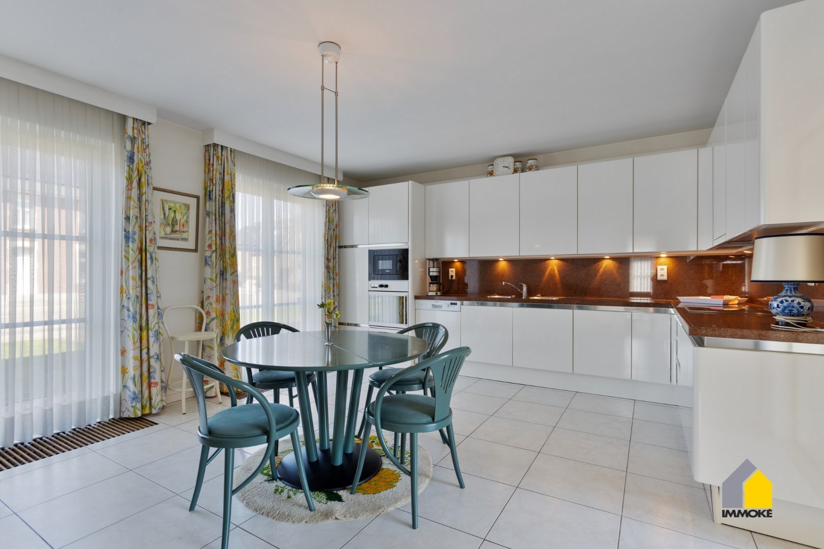 Tijdloze, stijlvolle villa met parktuin op toplocatie. 