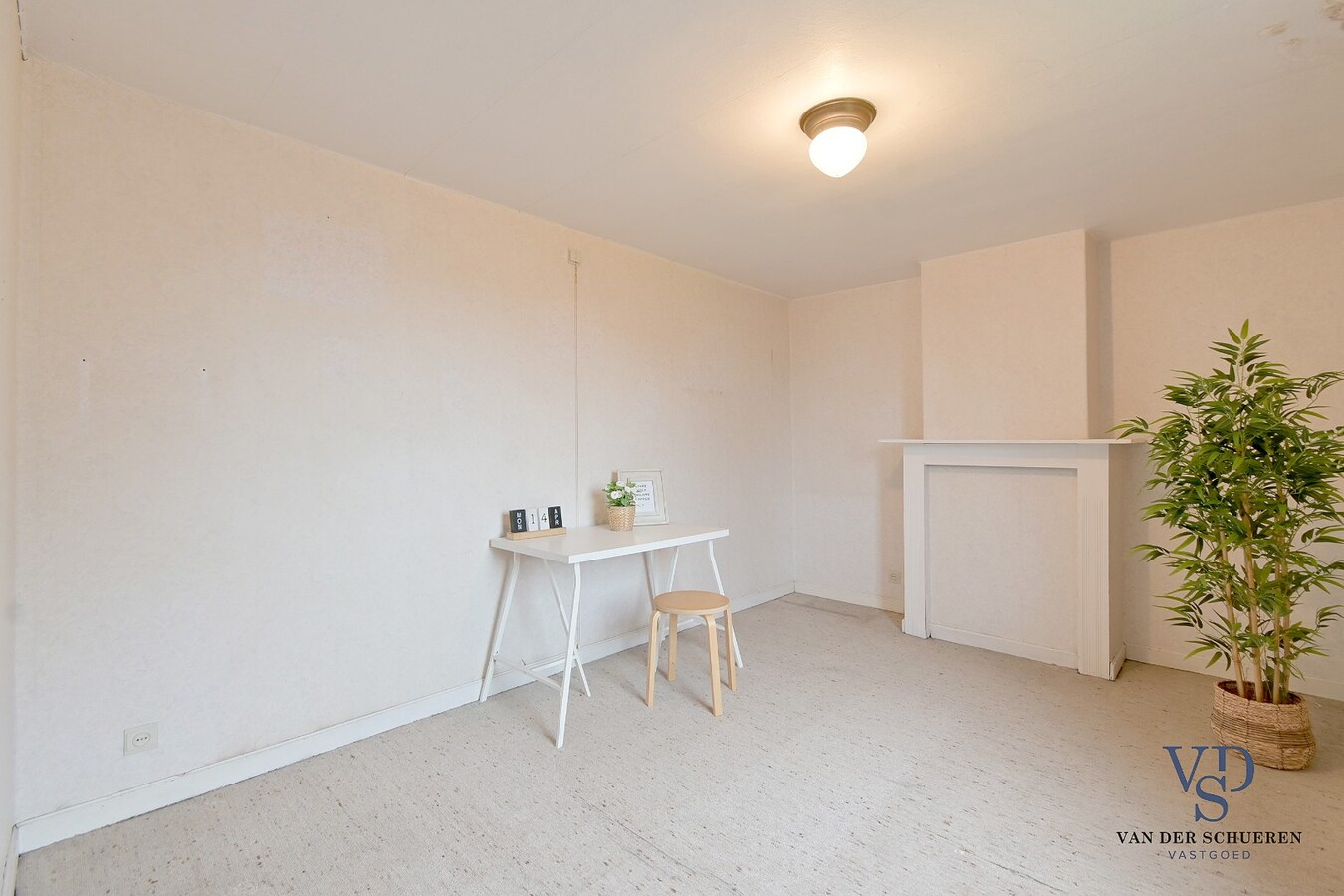 Bijzonder ruime gezinswoning. 