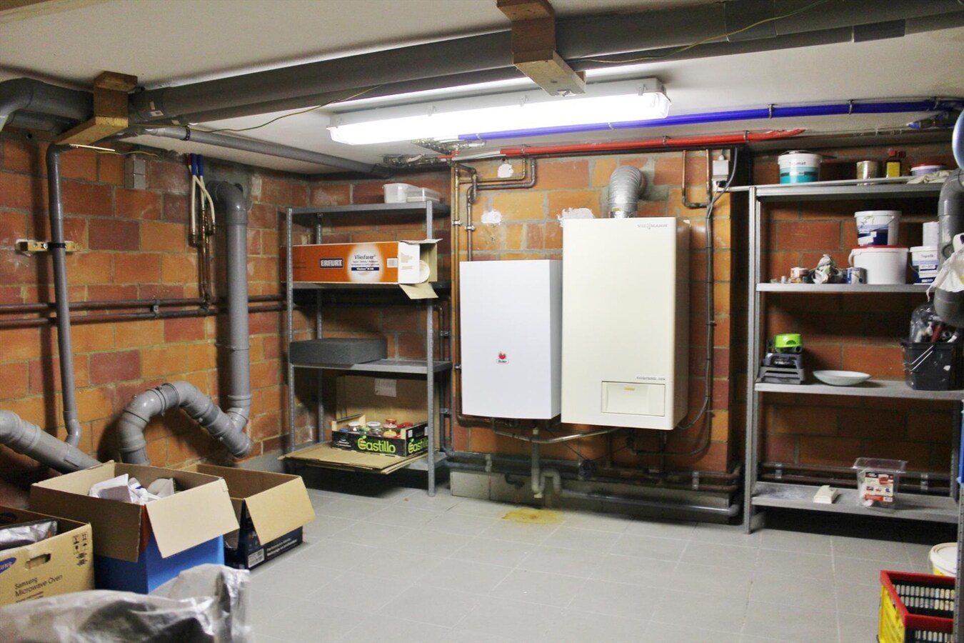 Ruime stadswoning met 2 slaapkamers en garage 