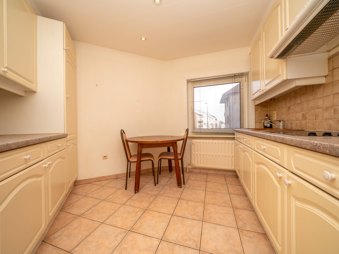 Veelzijdig hoekpand in het centrum van Schepdaal 