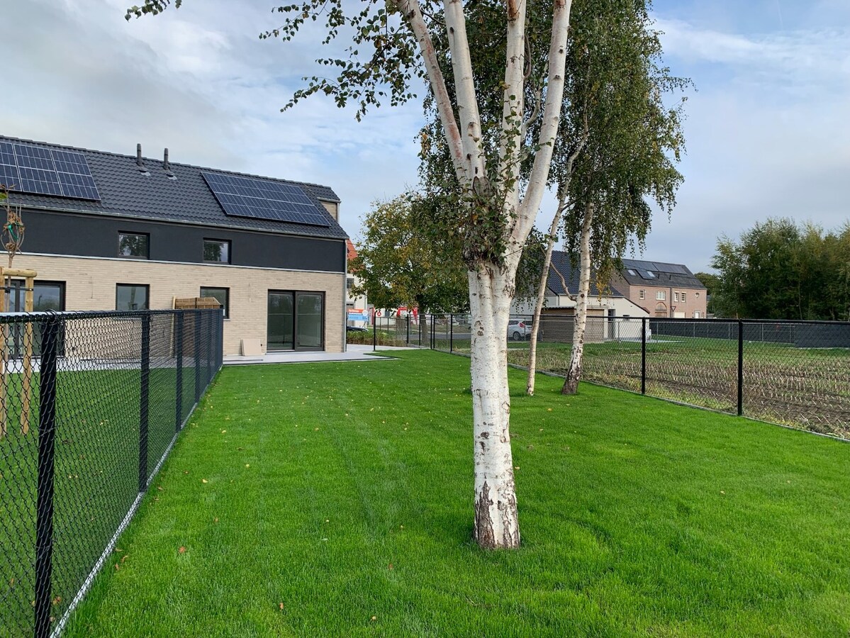 Nieuwbouwwoning met 3 slaapkamers te Houthulst 