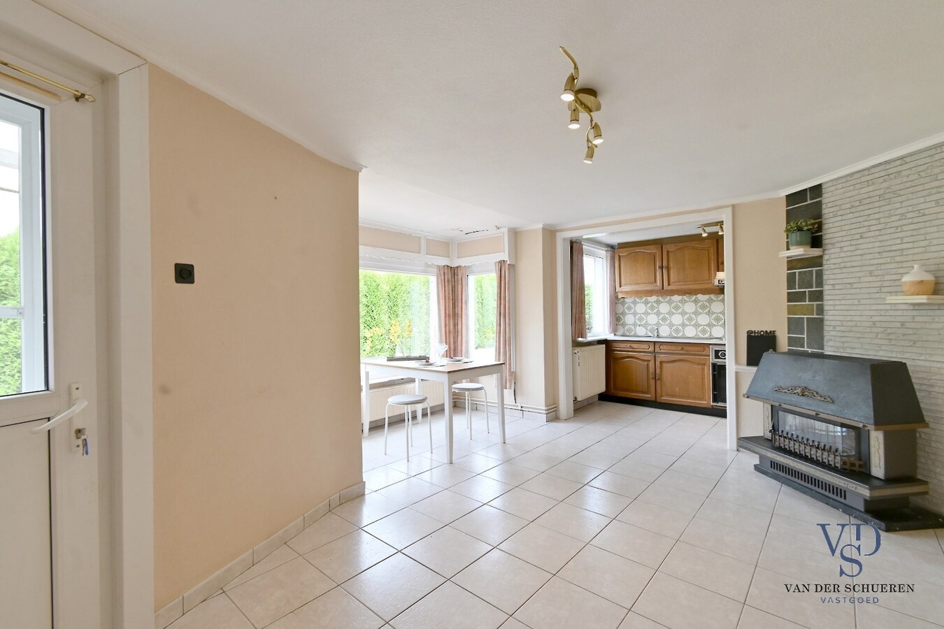 Degelijke Half Open bebouwing 