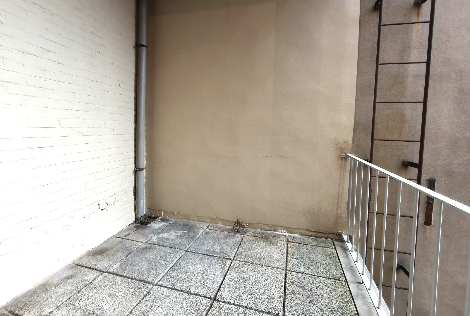 APPARTEMENT IN HET CENTRUM VAN HASSELT 