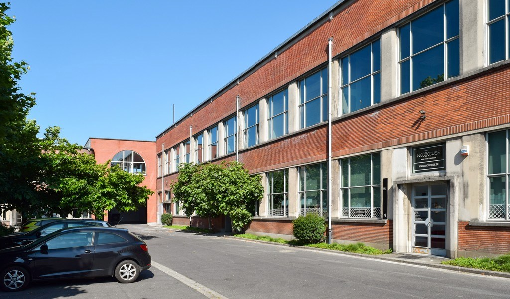 Kantoren en magazijn te huur in Eskimofabriek in Gent