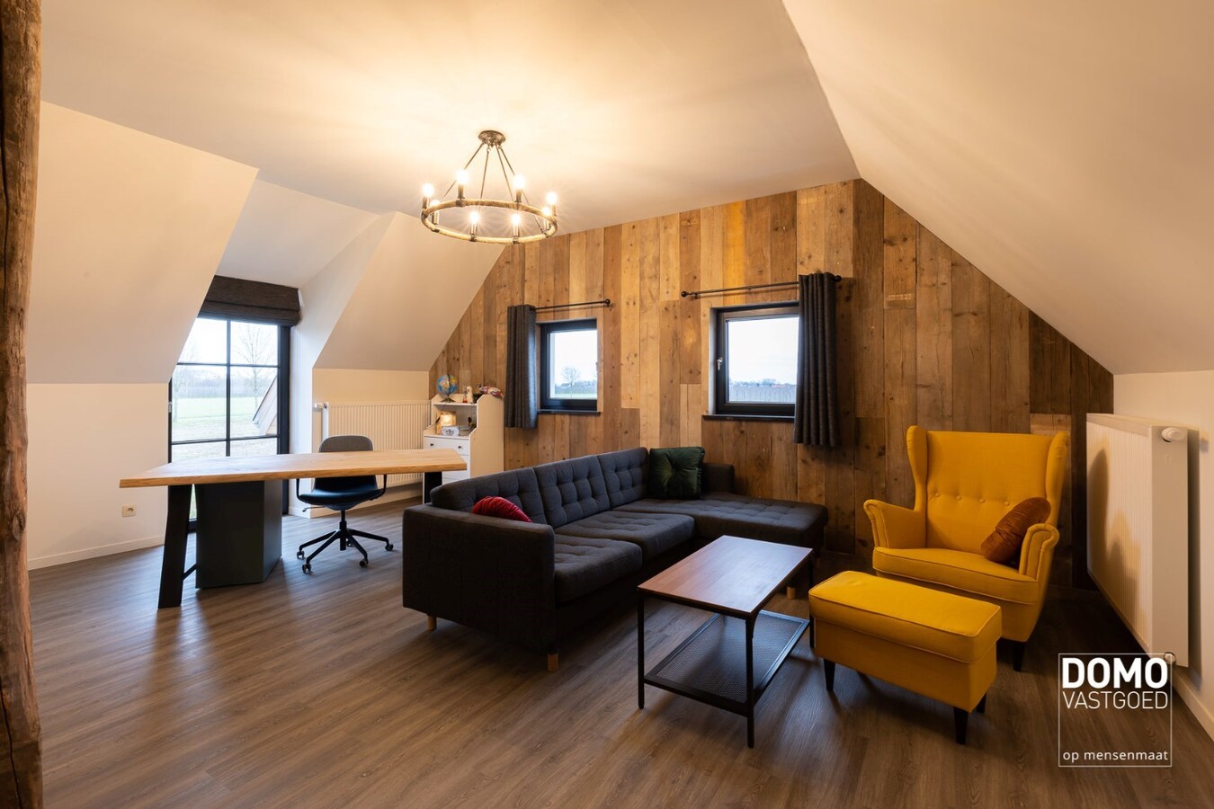 Prachtige gerenoveerde Hoeve met knap groen uitzicht in Herk-de-Stad 