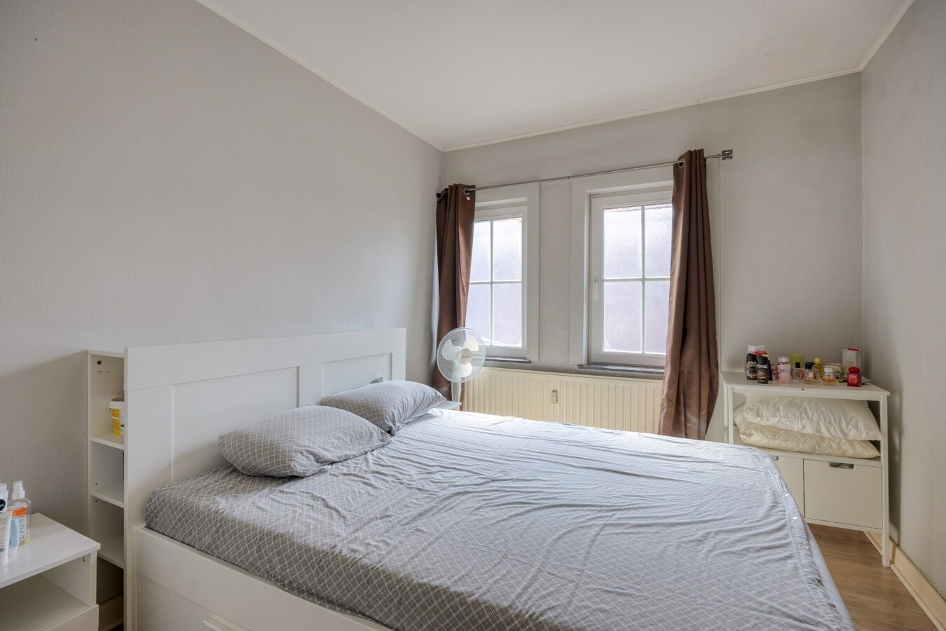 Gebouw/herenhuis bestaande uit 3 appartementen te Tienen 