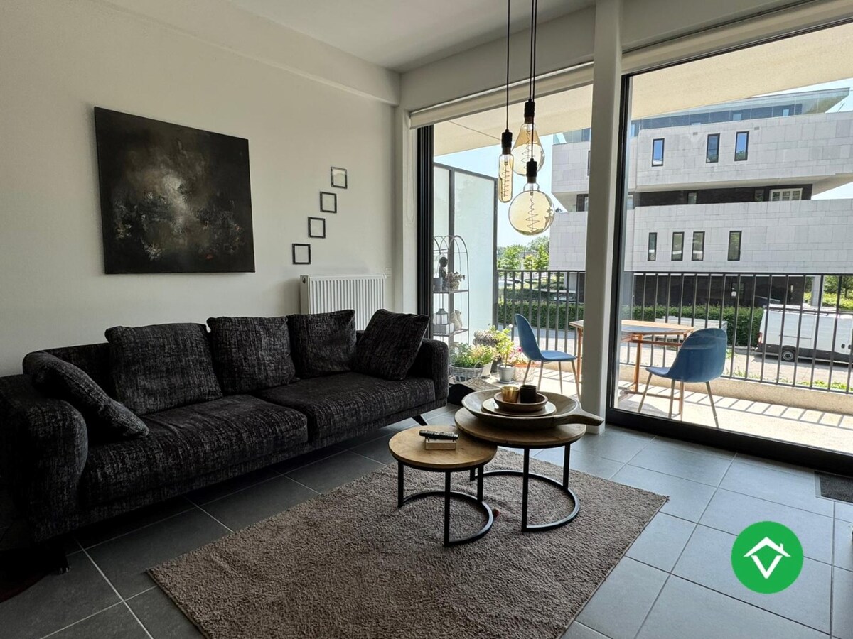 Modern 1-slaapkamerappartement met ruim terras aan de Vaartdijk in Brugge – EPC A 