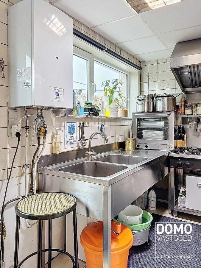 TE HUUR - GOED DRAAIEND RESTAURANT MET FRITUURZAAK EN WOONST 