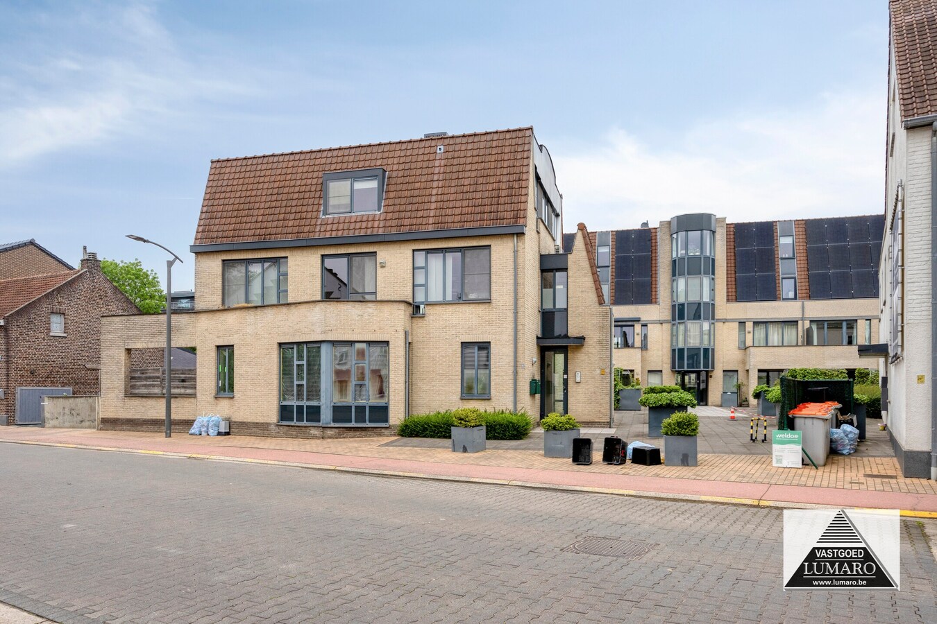 Comfortabele woning met privé tuintje, met zonnepanelen. 