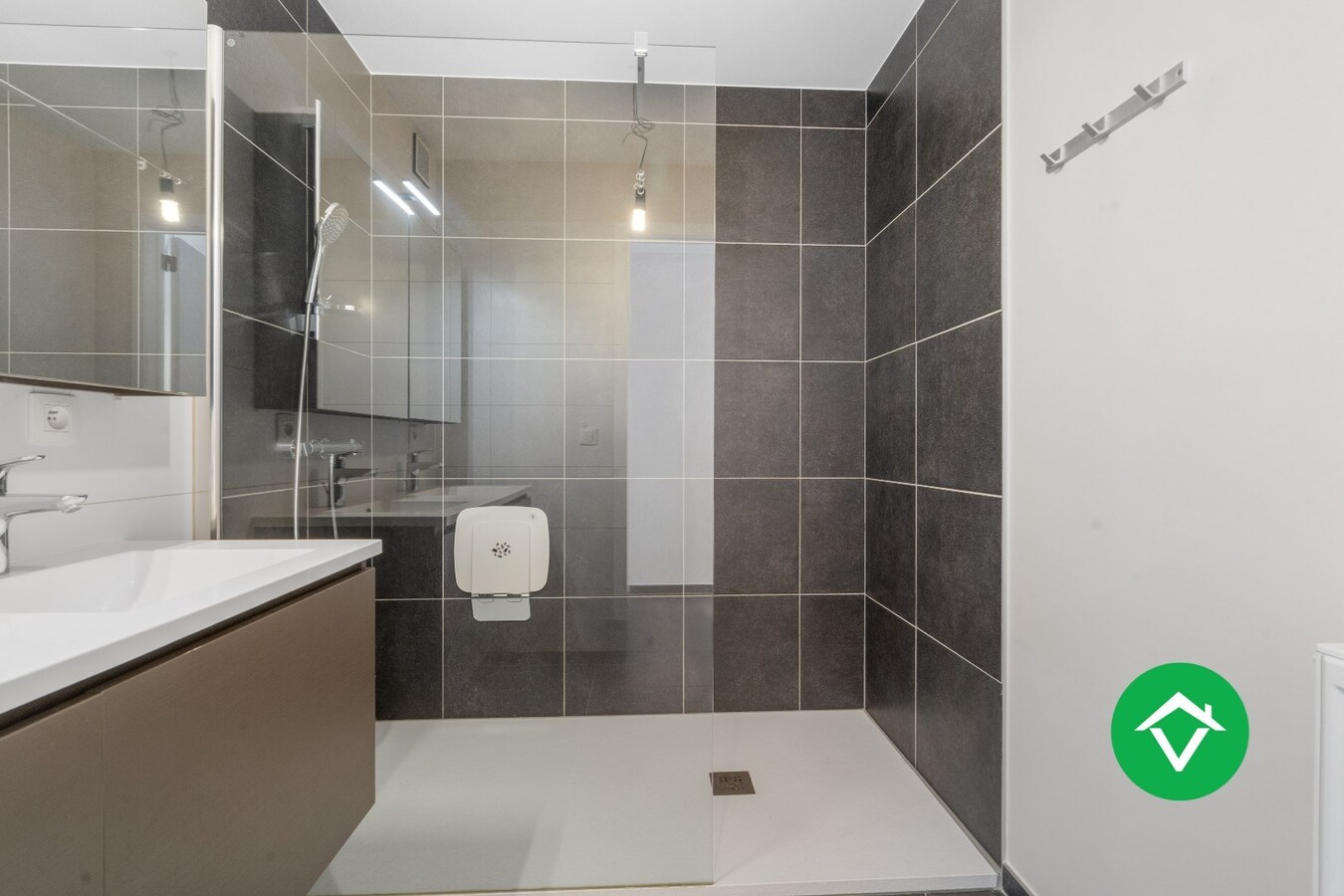 Instapklaar appartement met klassevolle afwerking te Kortemark (EPC-label A) 