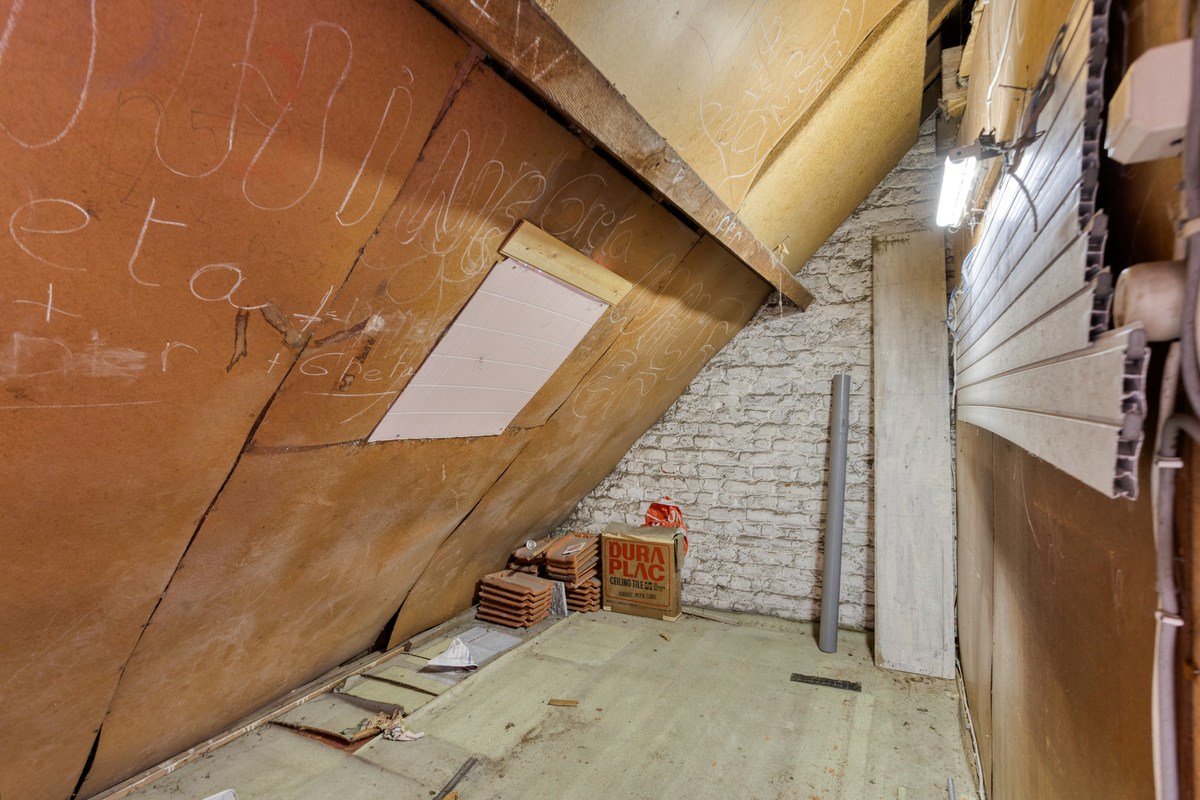 Gezellige woning met 3 slaapkamers, kelder, veranda en garage in Leuven! - EPC 598 kWh/m² - bewoonbare opp. 116 m² 