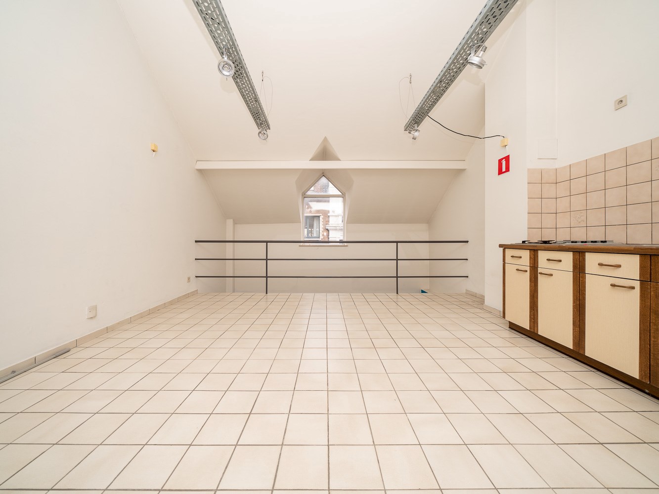 Handelspand in het bruisende centrum 