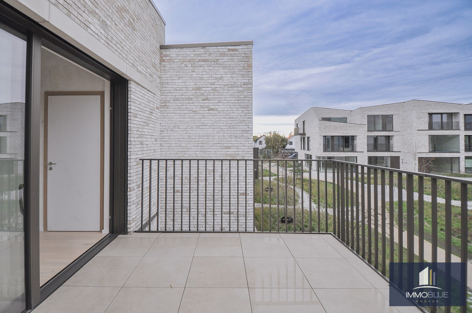 Nieuwbouw BEN-woning(bijna energie neutrale woning) in een autovrije, groene omgeving. 