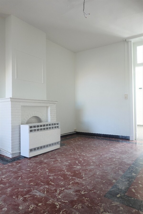 Te huur: gezellige hoekwoning met 2 slaapkamers en  grote tuin 