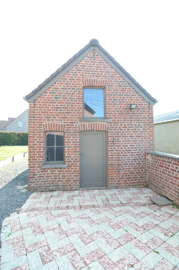 Woning met meerdere mogelijkheden op een perceel van 6,3 are 
