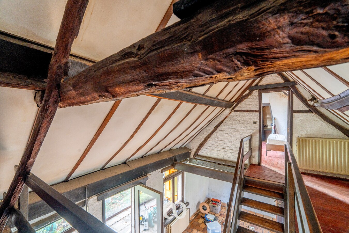 Te renoveren hoeve op sublieme ligging 