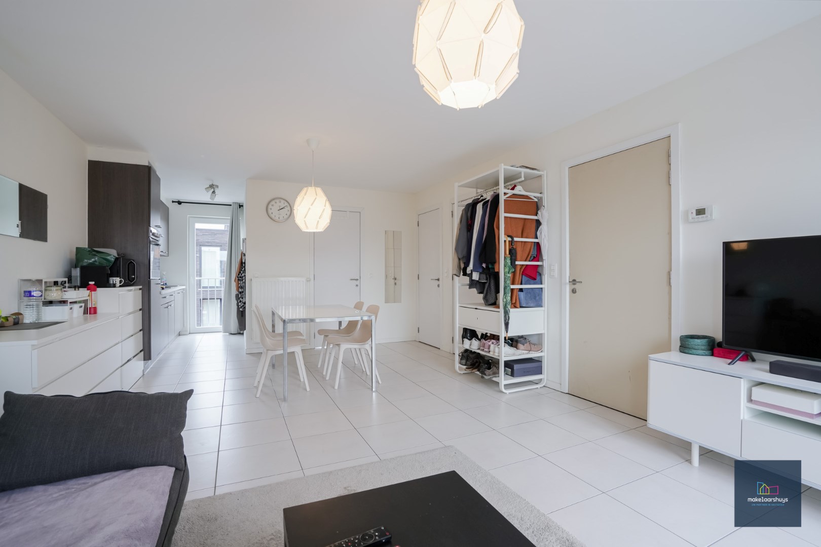 1-slaapkamerappartement met terras en staanplaats te Zwijnaarde 