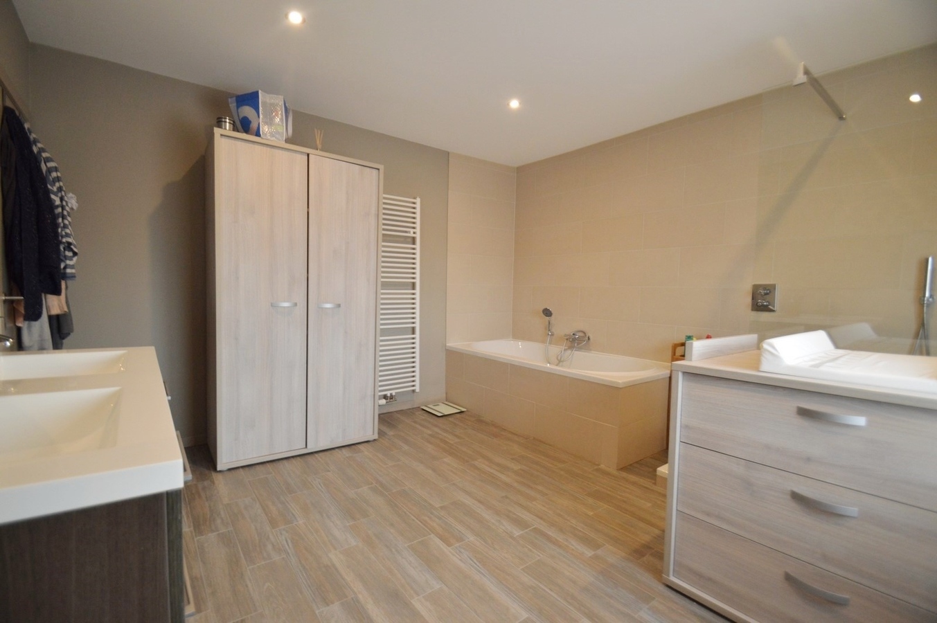 Knap gerenoveerde gezinswoning met tuin - Zeebrugge 