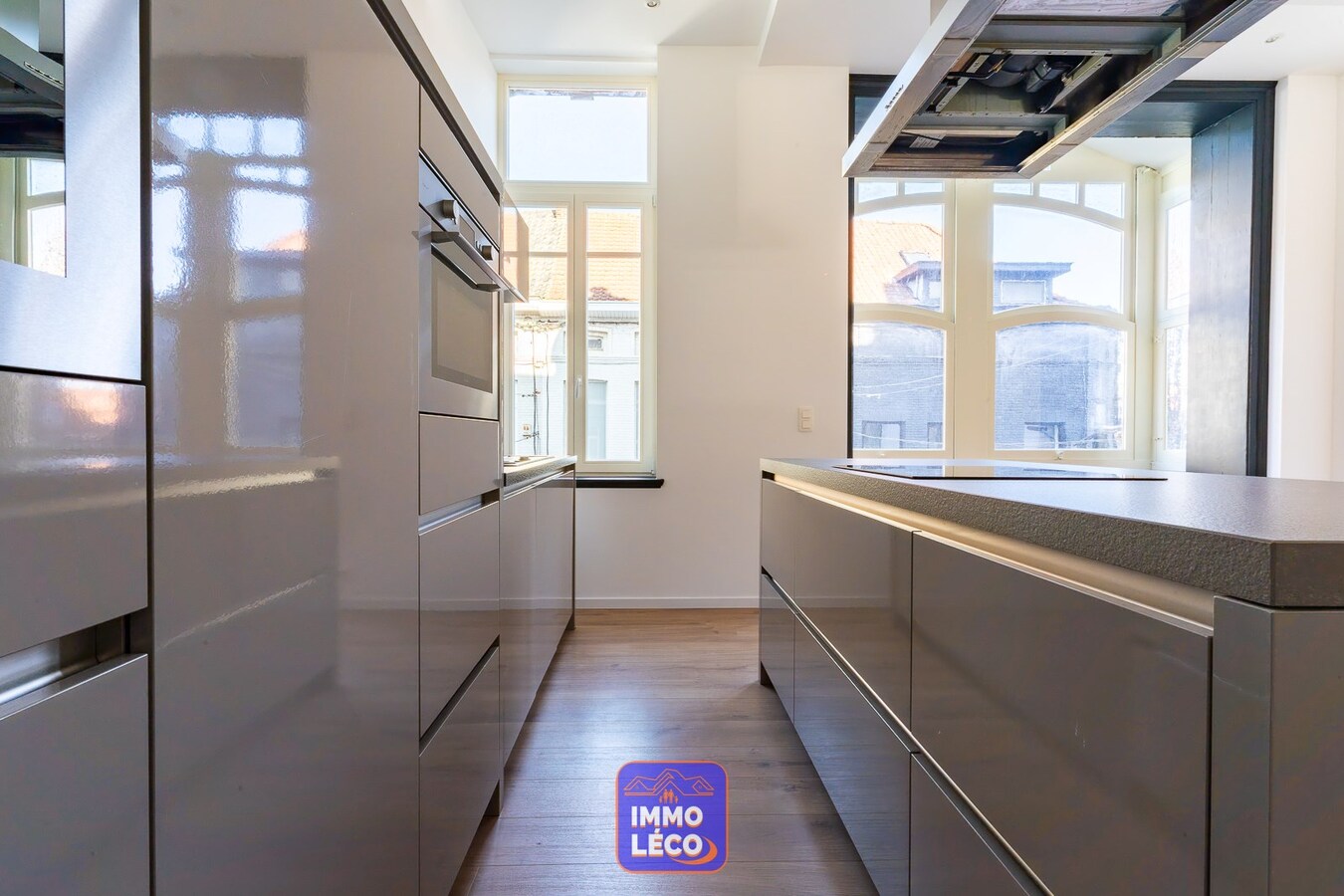 Appartement rénové en 2025, en plein centre-ville, LIBRE DE SUITE ! 