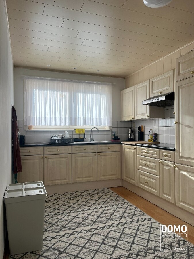 GUNSTIG GELEGEN 2-SLAAPKAMER APPARTEMENT TE LEOPOLDSBURG. 